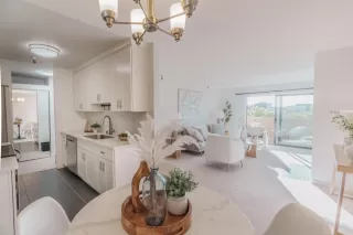 Photo #5: ML82043837 Listing 