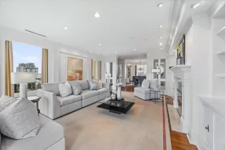 Photo #5: ML82043883 Listing 