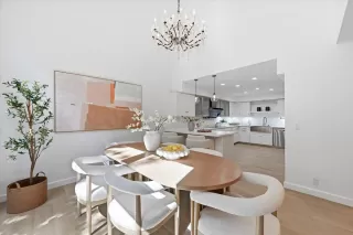 Photo #4: ML82043887 Listing 