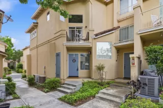 Photo #2: ML82043903 Listing 