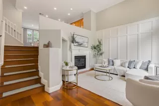 Photo #4: ML82043929 Listing 