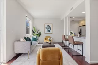 Photo #5: ML82043938 Listing 