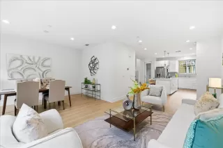 Photo #5: ML82043981 Listing 