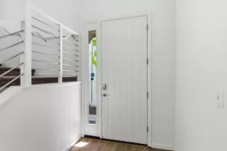 Photo #5: ML82043984 Listing 