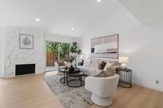 Photo #4: ML82043992 Listing 