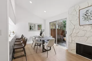 Photo #5: ML82043992 Listing 