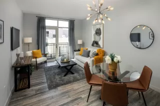 Photo #4: ML82044019 Listing 