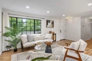 Photo #6: ML82044061 Listing 