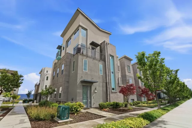 MLS: ML82044083 Condo For Sale