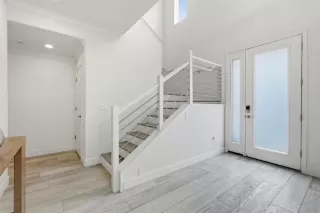 Photo #3: ML82044083 Listing 