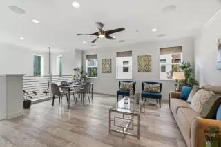 Photo #5: ML82044083 Listing 