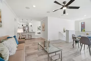 Photo #6: ML82044083 Listing 