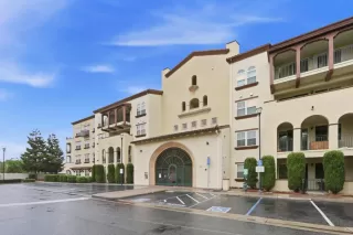 Photo #2: ML82044087 Listing 