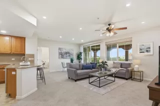 Photo #6: ML82044087 Listing 