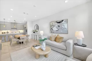 Photo #1: ML82044100 Listing 