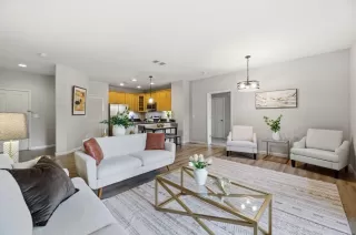 Photo #1: ML82044102 Listing 