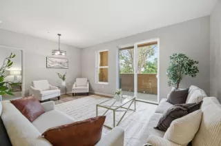 Photo #2: ML82044102 Listing 