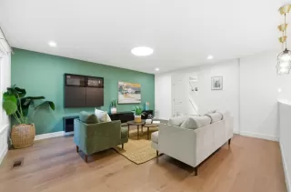 Photo #5: ML82044127 Listing 