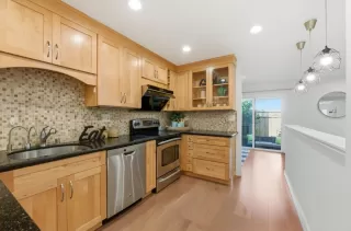 Photo #6: ML82044127 Listing 