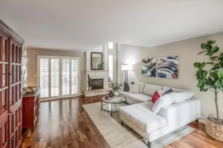 Photo #3: ML82044133 Listing 