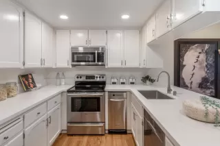 Photo #6: ML82044243 Listing 