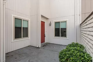 Photo #4: ML82044245 Listing 