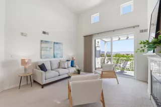 Photo #5: ML82044249 Listing 