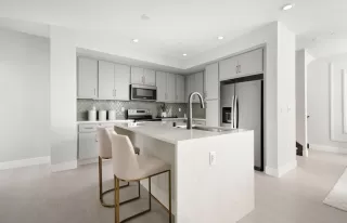 Photo #2: ML82044250 Listing 