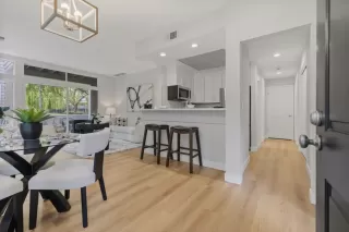 Photo #3: ML82044252 Listing 