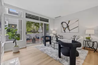 Photo #6: ML82044252 Listing 