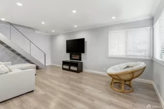 Photo #2: ML82044276 Listing 