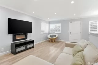 Photo #3: ML82044276 Listing 