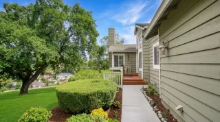 Photo #5: ML82044277 Listing 