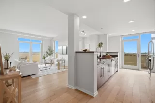 Photo #5: ML82044316 Listing 