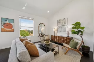 Photo #3: ML82044317 Listing 