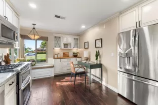 Photo #5: ML82044321 Listing 