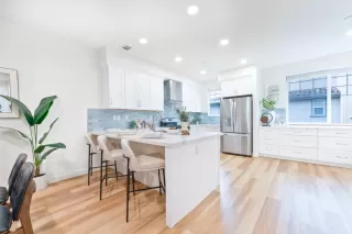 Photo #2: ML82044335 Listing 