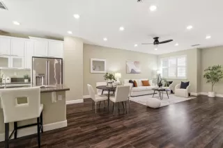 Photo #3: ML82044363 Listing 