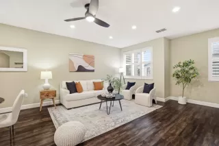 Photo #4: ML82044363 Listing 