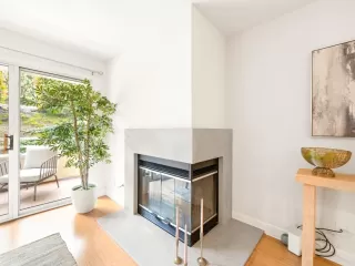 Photo #4: ML82044396 Listing 