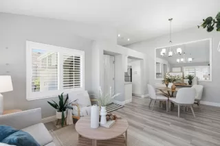 Photo #2: ML82044402 Listing 