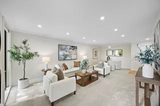 Photo #5: ML82044412 Listing 