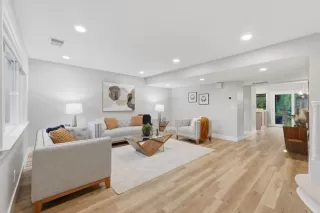 Photo #5: ML82044460 Listing 