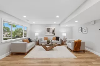 Photo #6: ML82044460 Listing 