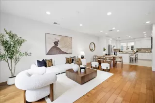 Photo #1: ML82044469 Listing 