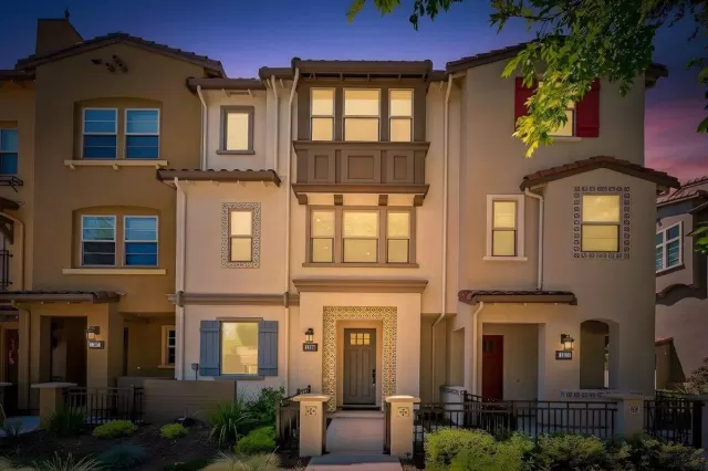 MLS: ML82044488 Condo For Sale