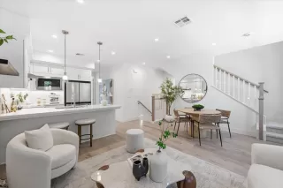 Photo #3: ML82044488 Listing 