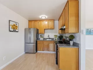 Photo #5: ML82044517 Listing 