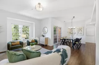 Photo #4: ML82044534 Listing 