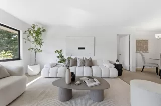 Photo #4: ML82044549 Listing 